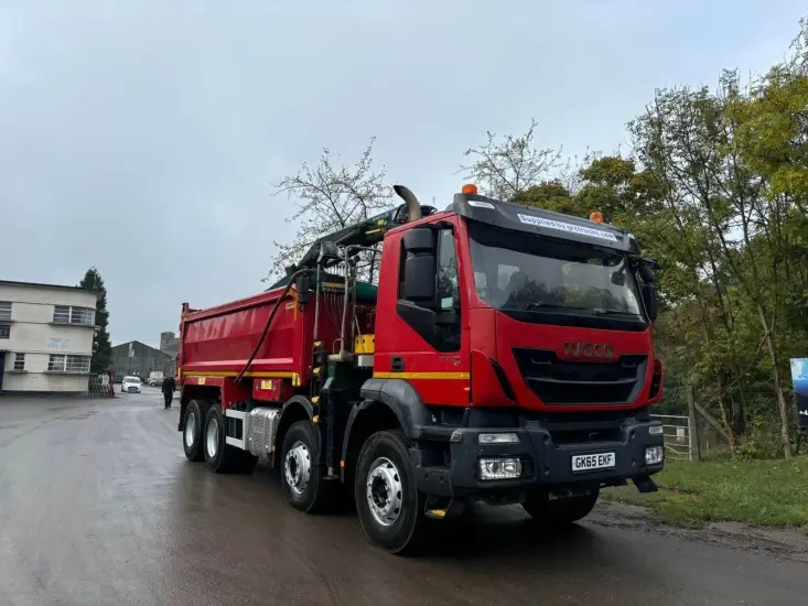 Iveco Trakker - Kipper vrachtwagen: afbeelding 3 Iveco Trakker - Kipper vrachtwagen: afbeelding 3