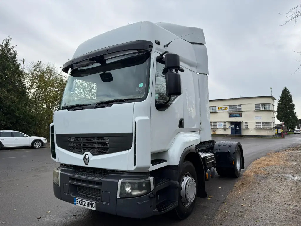 Renault Premium 440 DXi - RHD - Trekker: afbeelding 2 Renault Premium 440 DXi - RHD - Trekker: afbeelding 2