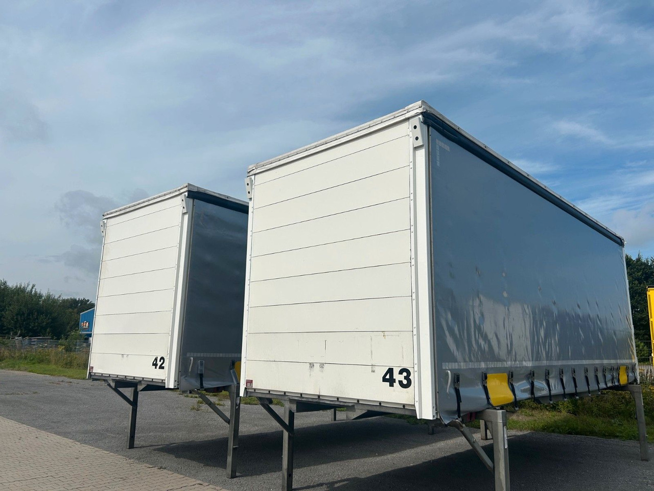 Wecon 6x Wechselpritschen Schiebeplane/Bordwand WP745S - Schuifzeilen laadbak: afbeelding 4 Wecon 6x Wechselpritschen Schiebeplane/Bordwand WP745S - Schuifzeilen laadbak: afbeelding 4