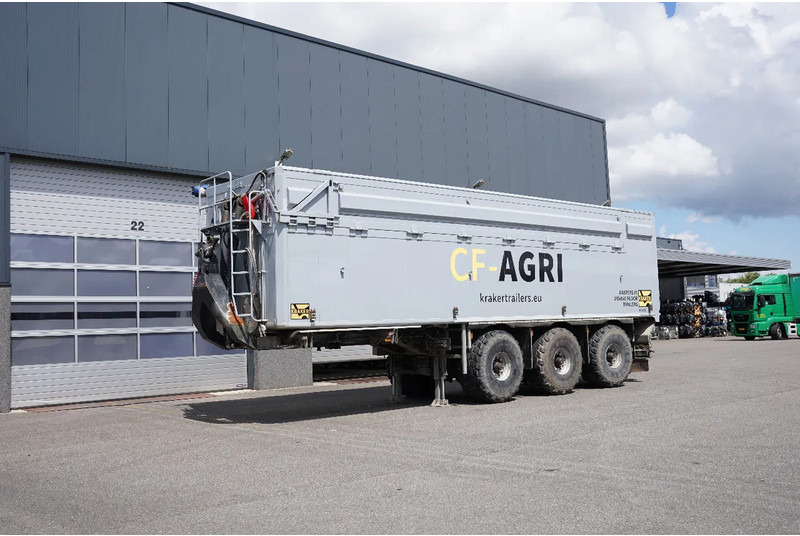 Kraker CF Agri Truck and Tractor 2 steering axle - Schuifvloer oplegger: afbeelding 1 Kraker CF Agri Truck and Tractor 2 steering axle - Schuifvloer oplegger: afbeelding 1