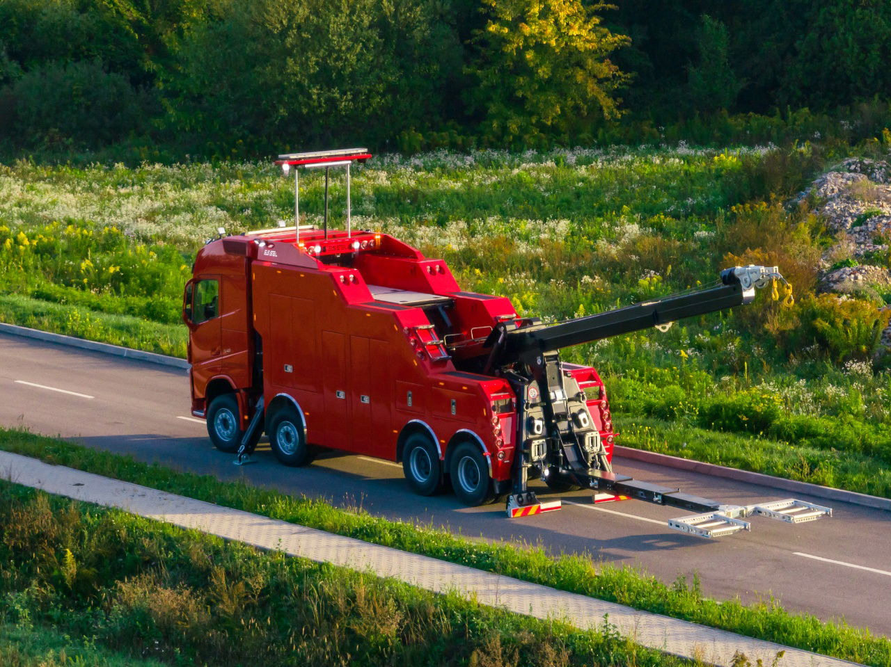 Volvo FH NEW ER4120 5 winches T-REX Volvo FH 540 8x4 WB6,0 White - Bergingsvoertuig: afbeelding 2 Volvo FH NEW ER4120 5 winches T-REX Volvo FH 540 8x4 WB6,0 White - Bergingsvoertuig: afbeelding 2