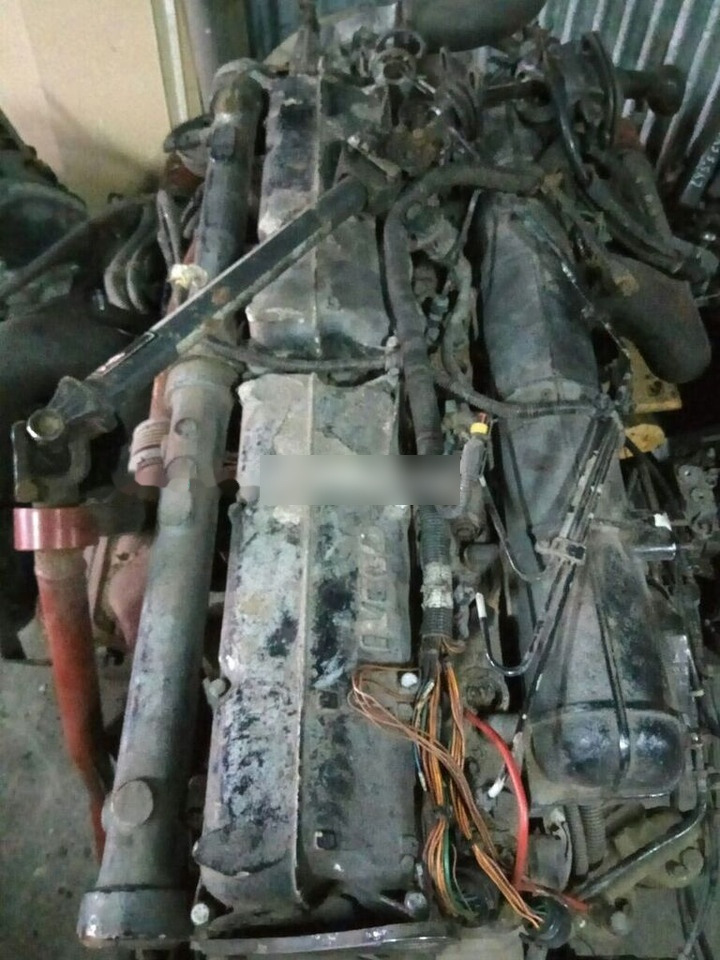 IVECO 8210.42L IVECO Magirus truck - Motor voor Vrachtwagen: afbeelding 2 IVECO 8210.42L IVECO Magirus truck - Motor voor Vrachtwagen: afbeelding 2