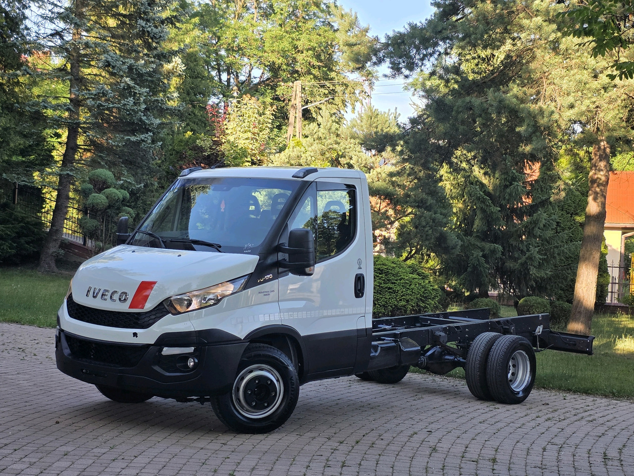 Iveco Daily 72c-17 Rama Pod Zabudowę Klima ! 3.0 HPI ! 170 Hp * Super Stan ! - Kleine bestelwagen: afbeelding 1 Iveco Daily 72c-17 Rama Pod Zabudowę Klima ! 3.0 HPI ! 170 Hp * Super Stan ! - Kleine bestelwagen: afbeelding 1