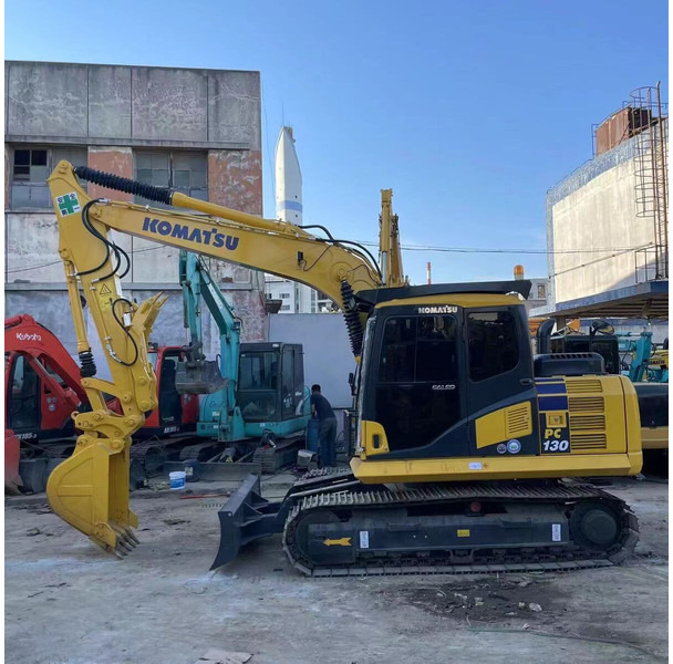 Komatsu PC130 - Rupsgraafmachine: afbeelding 5 Komatsu PC130 - Rupsgraafmachine: afbeelding 5