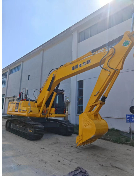 Komatsu PC220-8 - Rupsgraafmachine: afbeelding 4 Komatsu PC220-8 - Rupsgraafmachine: afbeelding 4