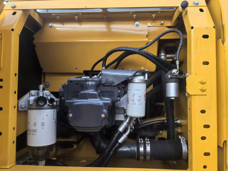 Rupsgraafmachine Komatsu PC240LC-8: afbeelding 11