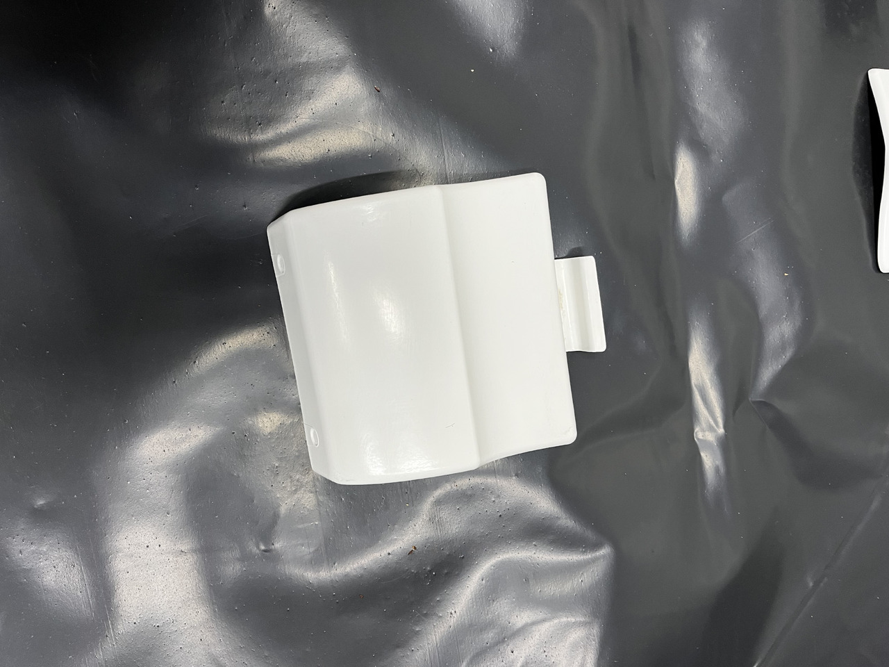 Komplet zaślepek zderzak tył MAN Lions Coach Euro 6 MAN Lion’s Coach Euro 6, po 2018 - Bumper voor Touringcar: afbeelding 4 Komplet zaślepek zderzak tył MAN Lions Coach Euro 6 MAN Lion’s Coach Euro 6, po 2018 - Bumper voor Touringcar: afbeelding 4