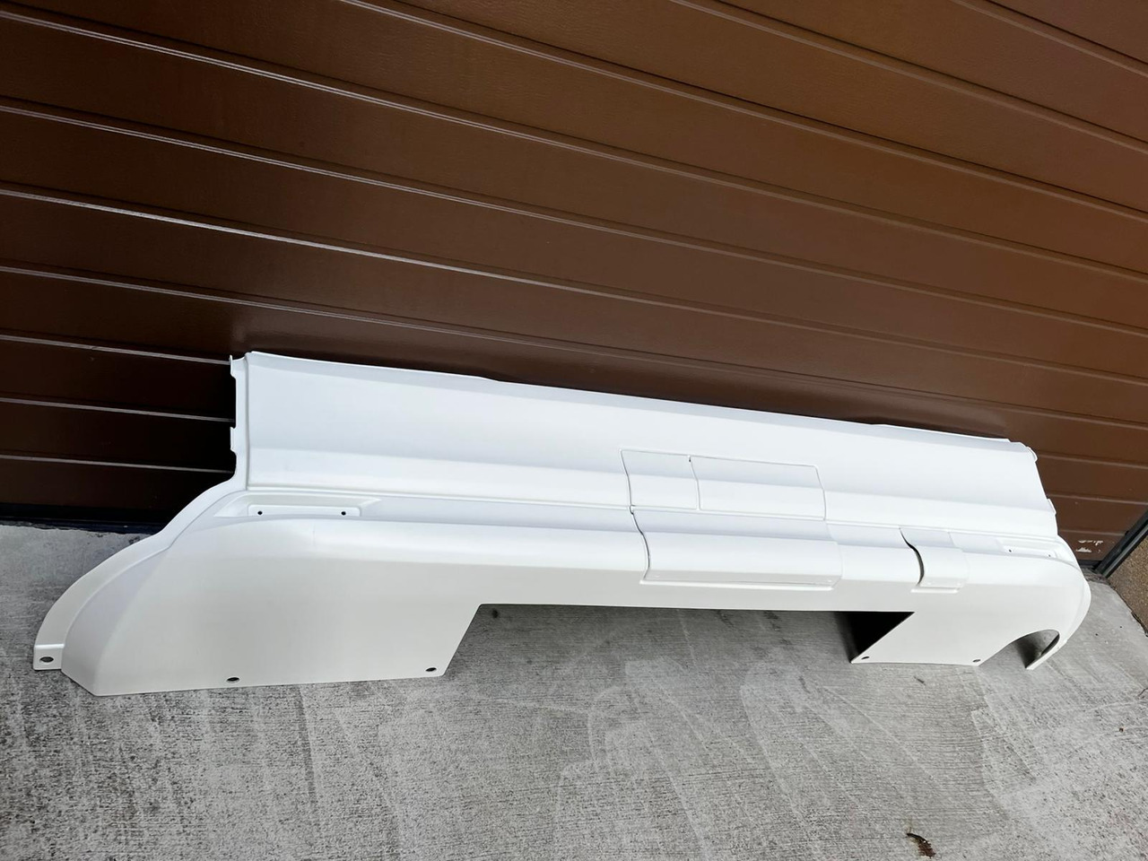 Zderzak tylny środkowy MAN LION'S COACH euro 6 MAN Lions Coach euro 6 - Bumper voor Bus: afbeelding 2 Zderzak tylny środkowy MAN LION'S COACH euro 6 MAN Lions Coach euro 6 - Bumper voor Bus: afbeelding 2