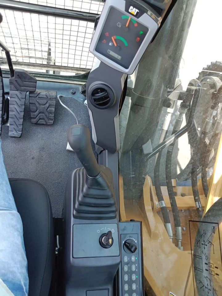 New Caterpillar 320D3GC tracked excavator - Rupsgraafmachine: afbeelding 5 New Caterpillar 320D3GC tracked excavator - Rupsgraafmachine: afbeelding 5