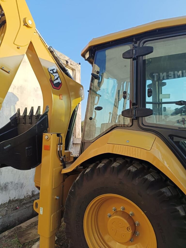 New Caterpillar 424 backhoe loader - Graaflaadmachine: afbeelding 4 New Caterpillar 424 backhoe loader - Graaflaadmachine: afbeelding 4
