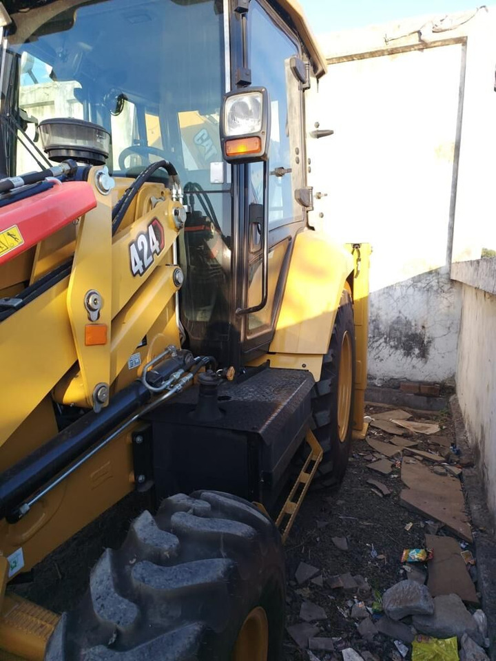 New Caterpillar 424 backhoe loader - Graaflaadmachine: afbeelding 3 New Caterpillar 424 backhoe loader - Graaflaadmachine: afbeelding 3