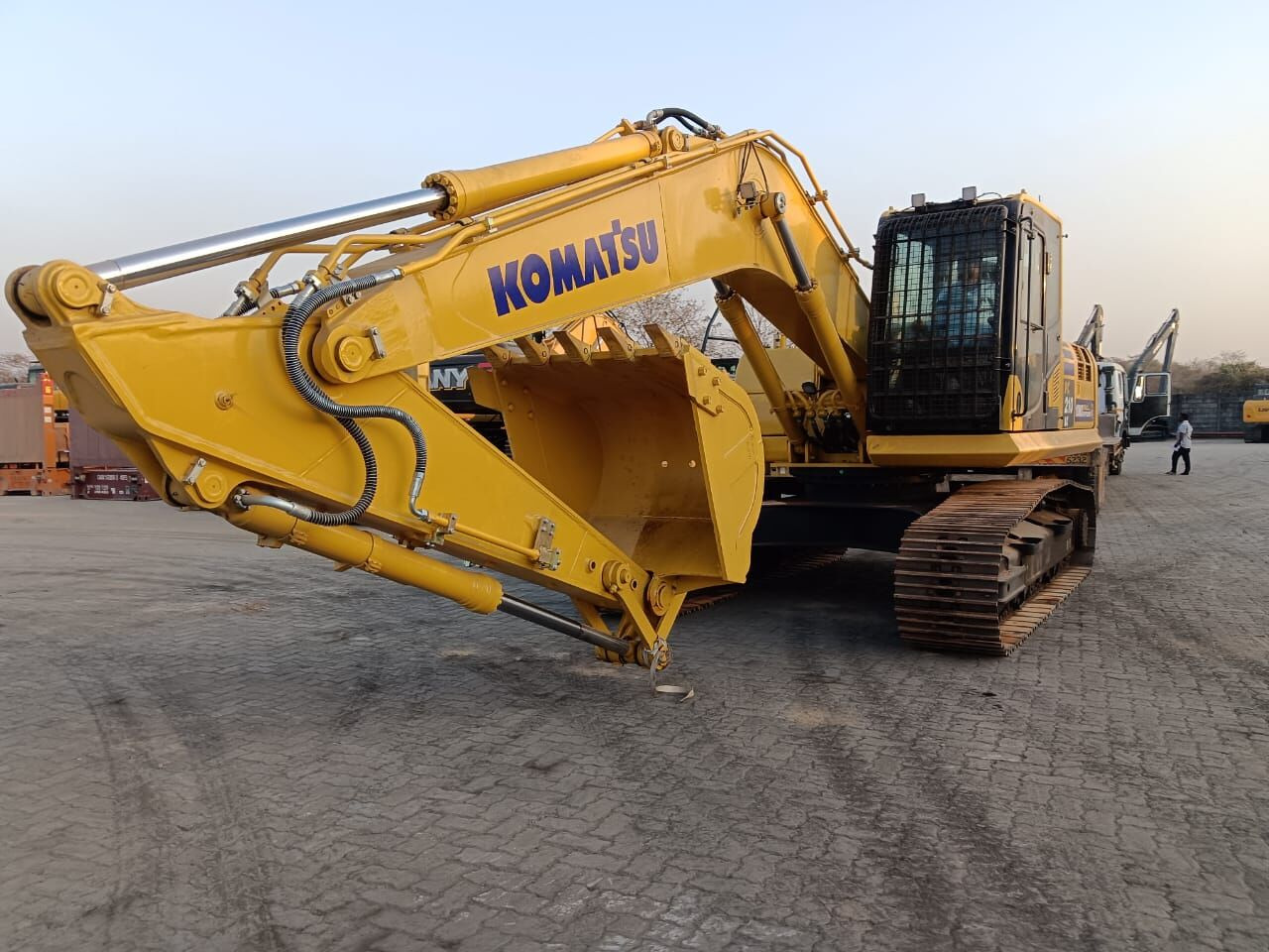 New Komatsu PC210 tracked excavator - Rupsgraafmachine: afbeelding 5 New Komatsu PC210 tracked excavator - Rupsgraafmachine: afbeelding 5
