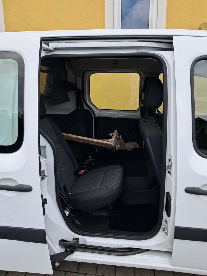 MERCEDES-BENZ Citan 109 CDI 5-Sitzer DKA | Schiebet. beids. | Klima | - Bedrijfswagen, Bestelwagen met dubbele cabine: afbeelding 4 MERCEDES-BENZ Citan 109 CDI 5-Sitzer DKA | Schiebet. beids. | Klima | - Bedrijfswagen, Bestelwagen met dubbele cabine: afbeelding 4