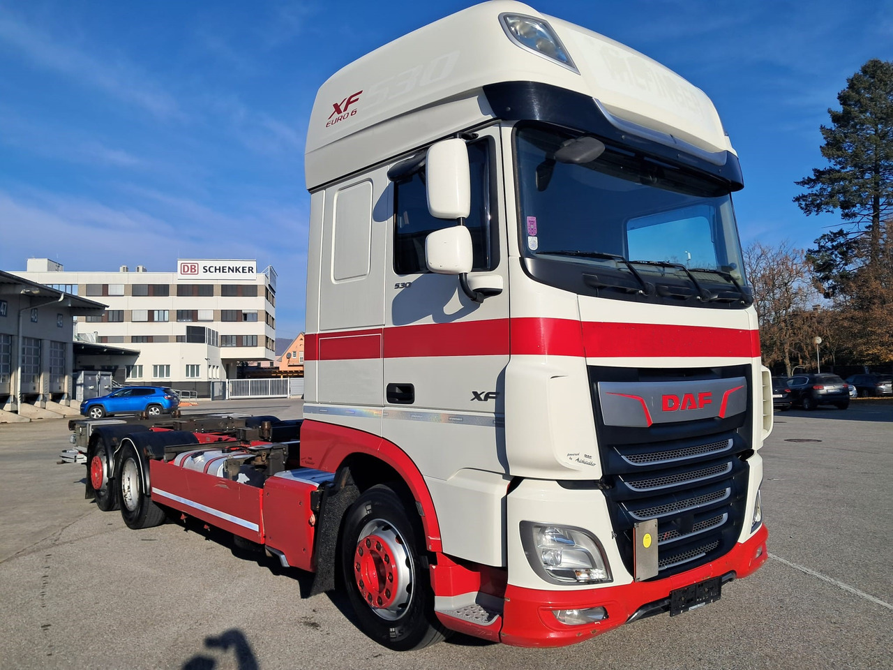 DAF 530 FAN | Lift-Lenkachse | LBW | Retarder - Containertransporter/ Wissellaadbak vrachtwagen: afbeelding 2 DAF 530 FAN | Lift-Lenkachse | LBW | Retarder - Containertransporter/ Wissellaadbak vrachtwagen: afbeelding 2