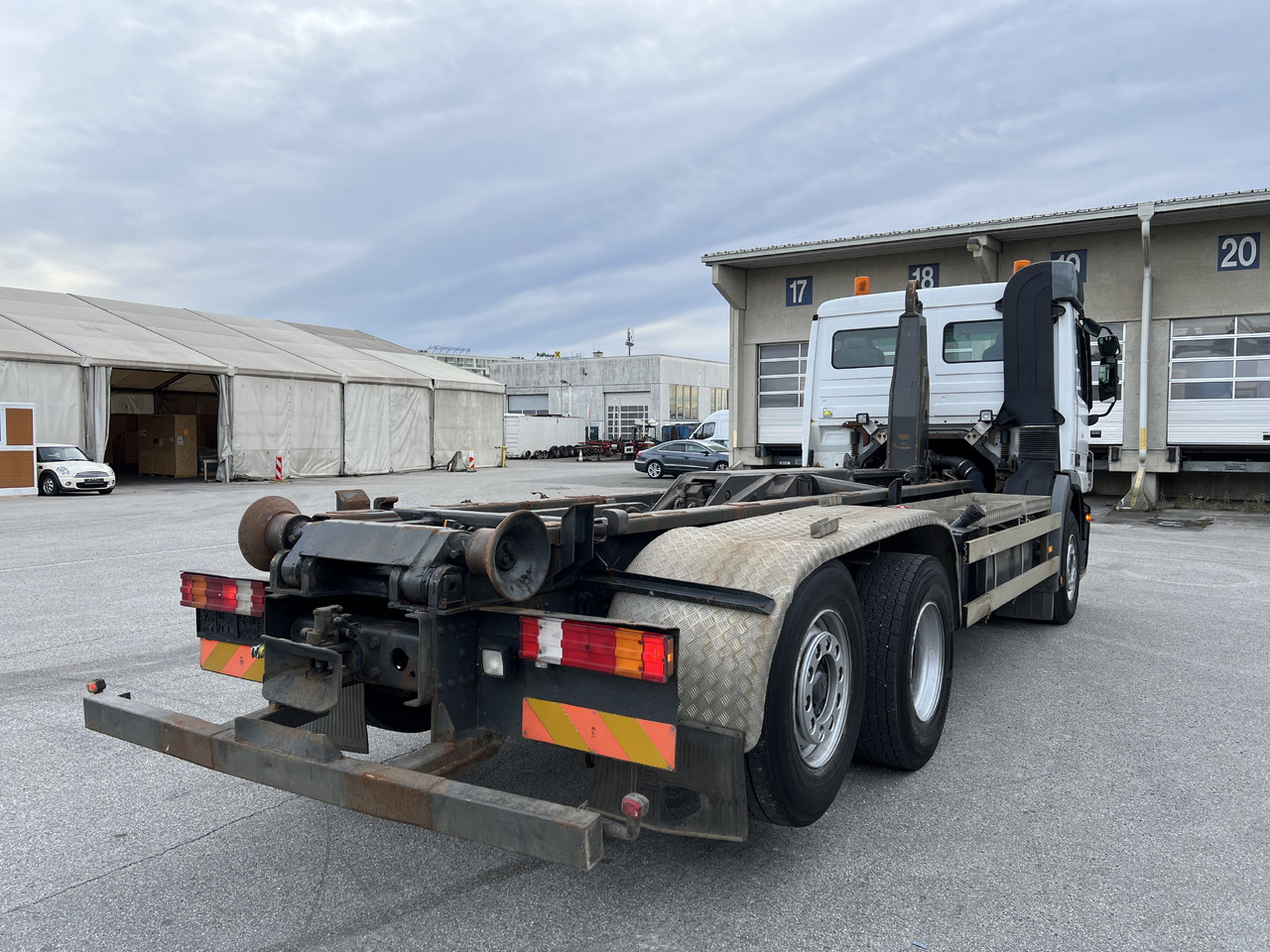 MERCEDES-BENZ Actros 25 41 | Retarder | Kupplung | Differenzial | Liftachse - Haakarmsysteem vrachtwagen: afbeelding 4 MERCEDES-BENZ Actros 25 41 | Retarder | Kupplung | Differenzial | Liftachse - Haakarmsysteem vrachtwagen: afbeelding 4