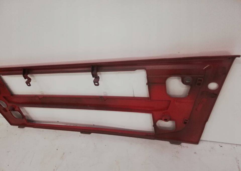 ATRAPA GRILL VOLVO FH13 - Rooster voor Vrachtwagen: afbeelding 4 ATRAPA GRILL VOLVO FH13 - Rooster voor Vrachtwagen: afbeelding 4