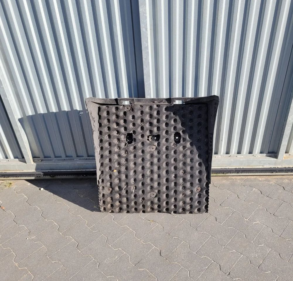 BŁOTNIK TYL LEWY DAF XF 106 ORYGINAŁ - Spatbord voor Vrachtwagen: afbeelding 2 BŁOTNIK TYL LEWY DAF XF 106 ORYGINAŁ - Spatbord voor Vrachtwagen: afbeelding 2