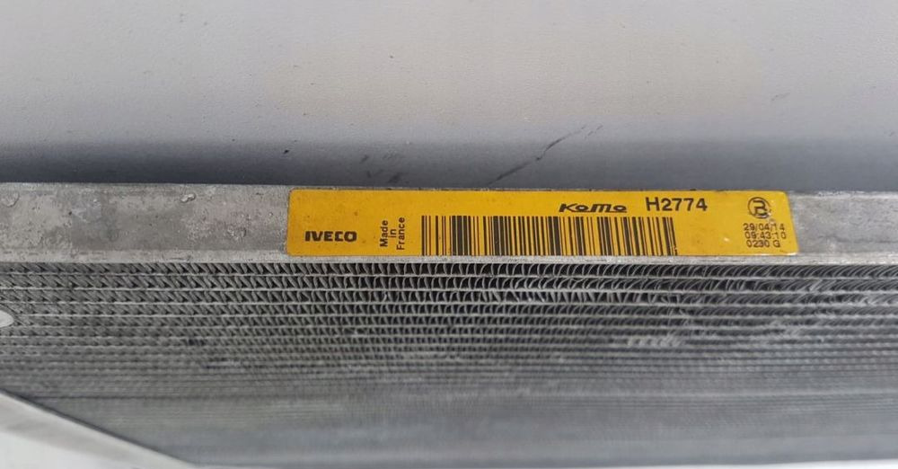 CHŁODNICA KLIMATYZACJI IVECO STRALIS HI WAY - Condensor voor Vrachtwagen: afbeelding 3 CHŁODNICA KLIMATYZACJI IVECO STRALIS HI WAY - Condensor voor Vrachtwagen: afbeelding 3