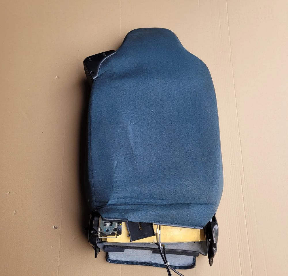 FOTEL OPARCIE VOLVO FH4 ORYGINAŁ CHWALIM116 - Zitplaats voor Vrachtwagen: afbeelding 2 FOTEL OPARCIE VOLVO FH4 ORYGINAŁ CHWALIM116 - Zitplaats voor Vrachtwagen: afbeelding 2