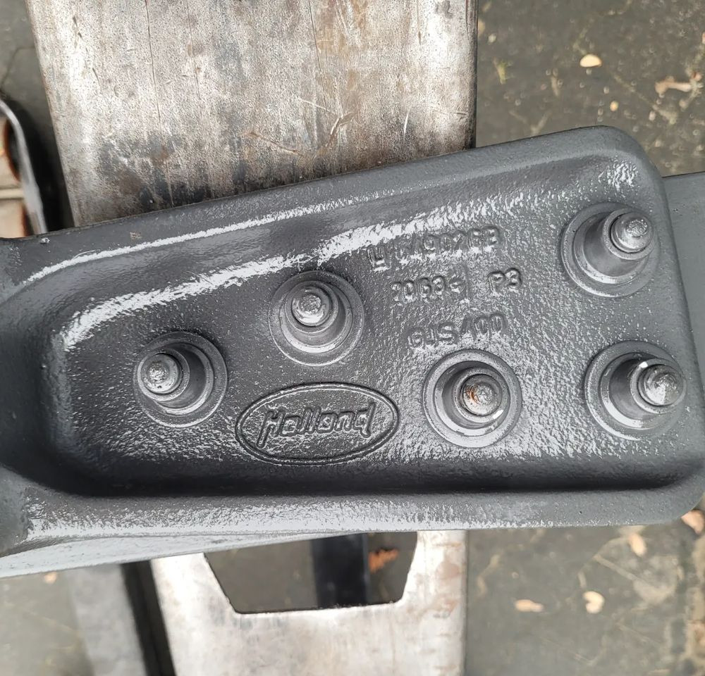 ŁAPY MOCOWANIE SIODLA VOLVO HOLLAND 126239C - Koppelschotel voor Vrachtwagen: afbeelding 5 ŁAPY MOCOWANIE SIODLA VOLVO HOLLAND 126239C - Koppelschotel voor Vrachtwagen: afbeelding 5