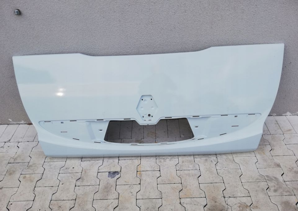 MASKA ATRAPA RENAULT MIDLUM ORYGINAŁ - Motorkap voor Vrachtwagen: afbeelding 1 MASKA ATRAPA RENAULT MIDLUM ORYGINAŁ - Motorkap voor Vrachtwagen: afbeelding 1