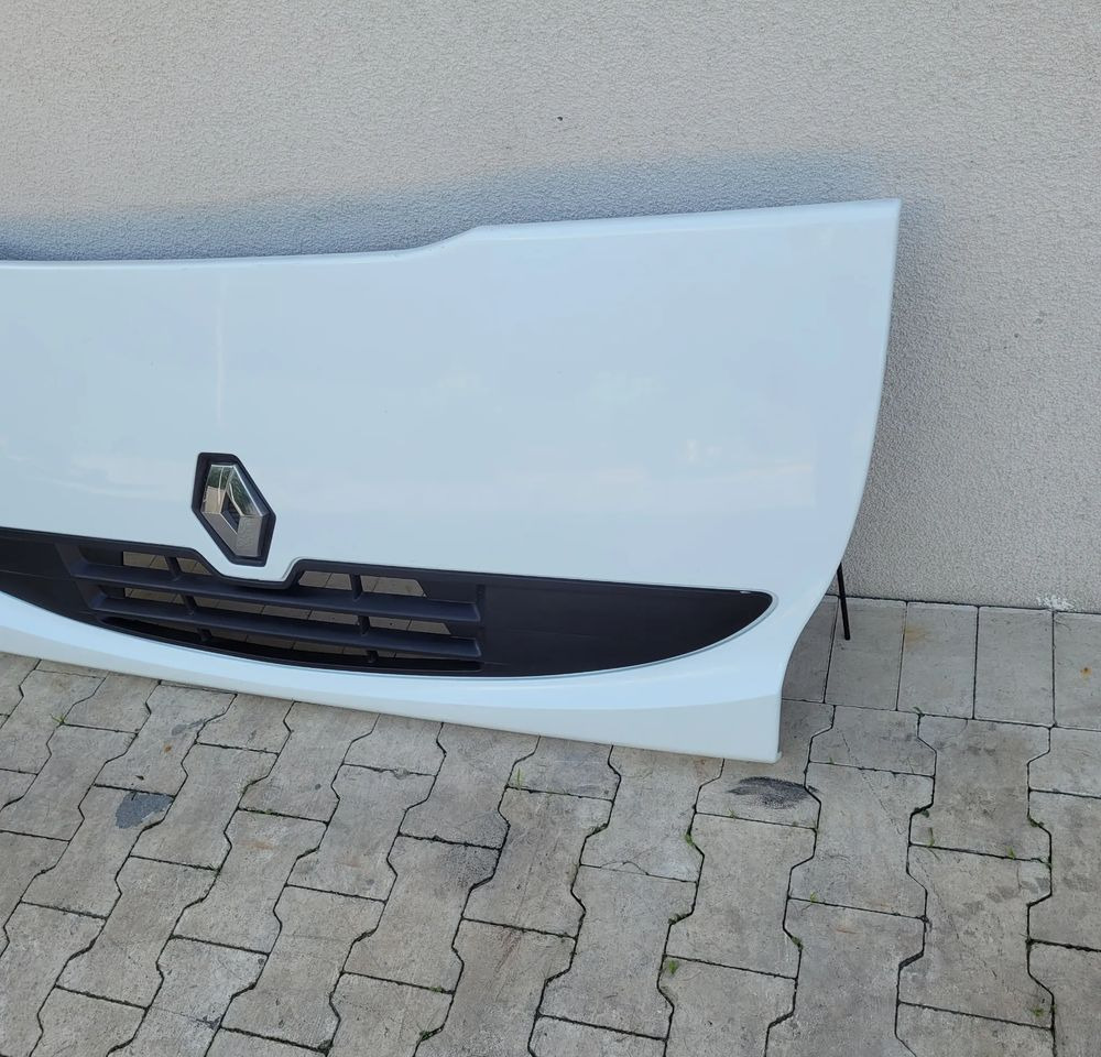 MASKA ATRPA RENAULT MIDLUM - Motorkap voor Vrachtwagen: afbeelding 2 MASKA ATRPA RENAULT MIDLUM - Motorkap voor Vrachtwagen: afbeelding 2