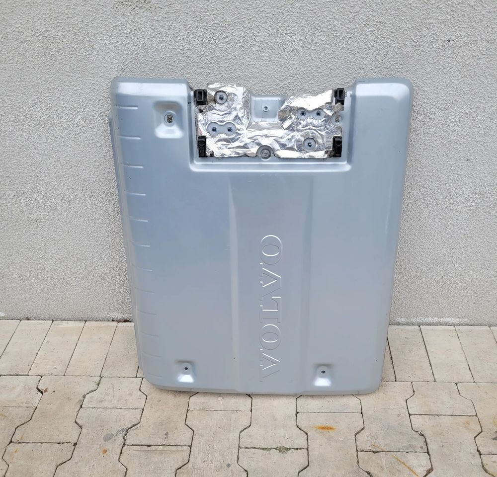 OSŁONA KATALIZATORA VOLVO FH 5 RADAR ORYGINAŁ CHWALIM116 - Carrosserie en exterieur voor Vrachtwagen: afbeelding 1 OSŁONA KATALIZATORA VOLVO FH 5 RADAR ORYGINAŁ CHWALIM116 - Carrosserie en exterieur voor Vrachtwagen: afbeelding 1