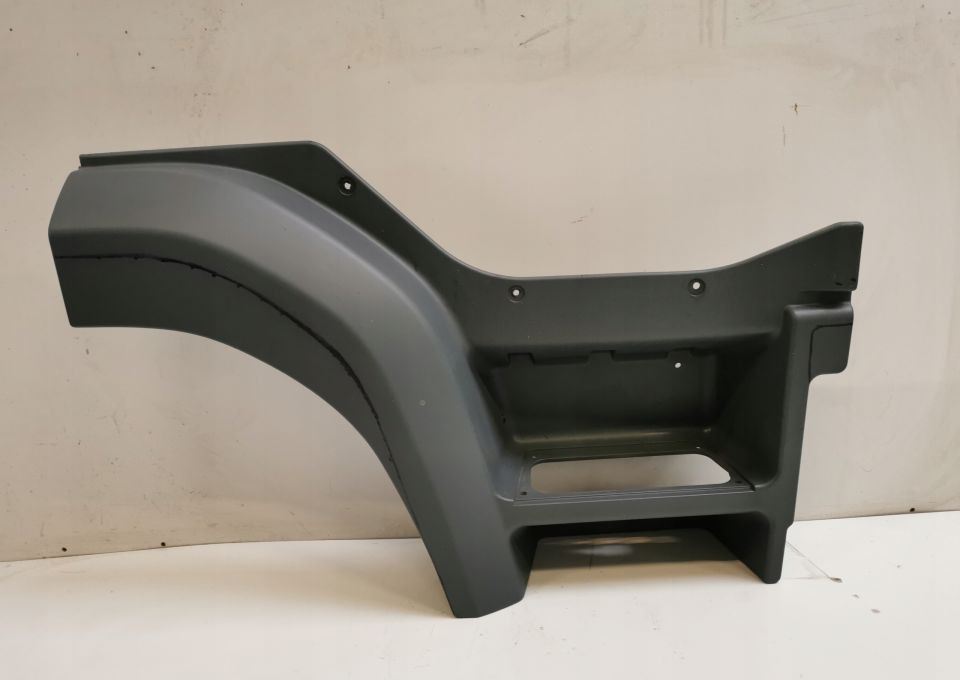 STOPNICA WŁAZ DAF CF PRAWA QTC - Treeplank voor Vrachtwagen: afbeelding 1 STOPNICA WŁAZ DAF CF PRAWA QTC - Treeplank voor Vrachtwagen: afbeelding 1