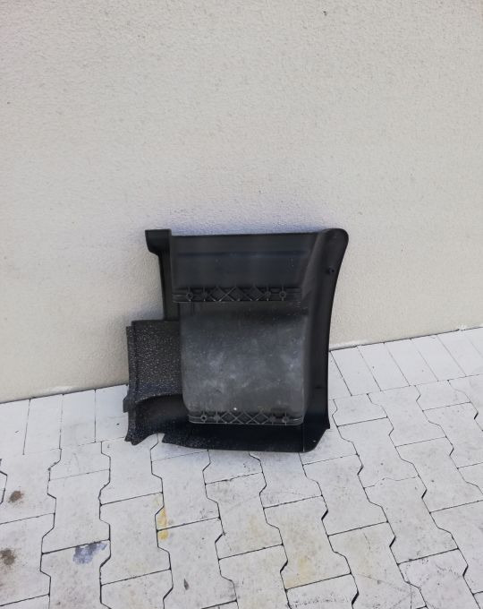 STOPNICA WŁAZ RENAULT PREMIUM KERAX RH - Treeplank voor Vrachtwagen: afbeelding 2 STOPNICA WŁAZ RENAULT PREMIUM KERAX RH - Treeplank voor Vrachtwagen: afbeelding 2