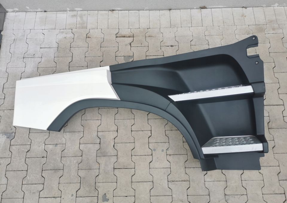 STOPNICA WŁAZ VOLVO FH4 RH. ORYGINAŁ - Carrosserie en exterieur: afbeelding 1 STOPNICA WŁAZ VOLVO FH4 RH. ORYGINAŁ - Carrosserie en exterieur: afbeelding 1