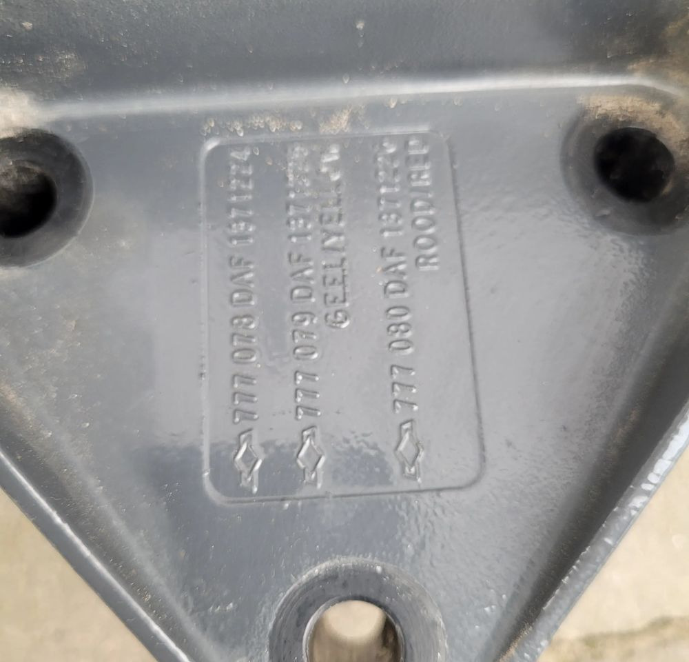 WSPORNIK MOCOWANIE BŁOTNIK DAF 1371224 ORYGINAŁ CHWALIM116 - Spatbord voor Vrachtwagen: afbeelding 3 WSPORNIK MOCOWANIE BŁOTNIK DAF 1371224 ORYGINAŁ CHWALIM116 - Spatbord voor Vrachtwagen: afbeelding 3