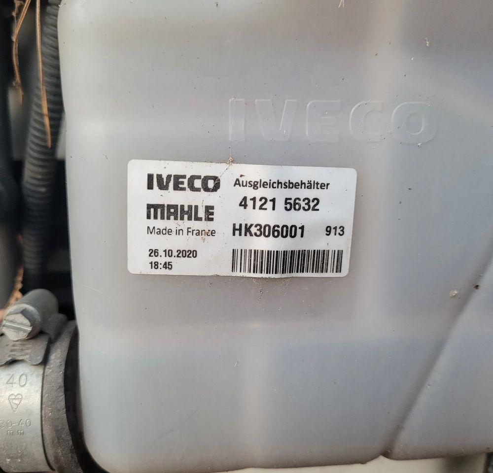 ZBIORNICZEK PŁYNU IVECO 41215632 ORYGINAŁ CHWALIM116 - Koelsysteem voor Vrachtwagen: afbeelding 2 ZBIORNICZEK PŁYNU IVECO 41215632 ORYGINAŁ CHWALIM116 - Koelsysteem voor Vrachtwagen: afbeelding 2