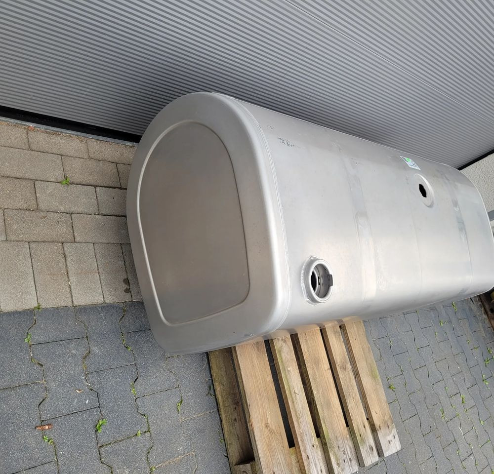 ZBIORNIK PALIWA VOLVO FH4 FH5 GAMA 150X55X68 CM 475L 22038784 CHWALIM116 - Brandstofsysteem voor Vrachtwagen: afbeelding 2 ZBIORNIK PALIWA VOLVO FH4 FH5 GAMA 150X55X68 CM 475L 22038784 CHWALIM116 - Brandstofsysteem voor Vrachtwagen: afbeelding 2