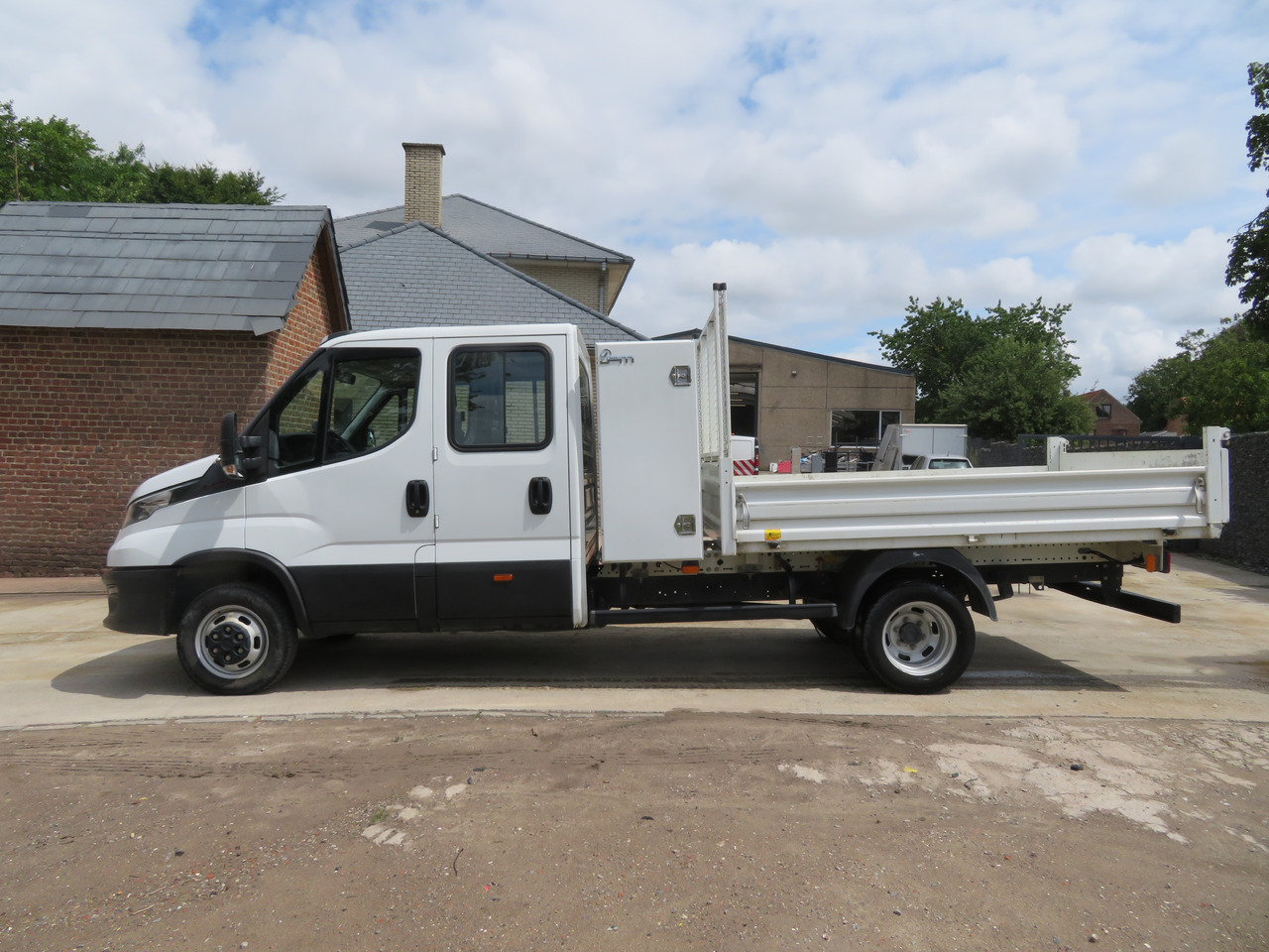 IVECO Daily 35C16 3.0 Dubbel cabine - Kipper bestelwagen, Bestelwagen met dubbele cabine: afbeelding 4 IVECO Daily 35C16 3.0 Dubbel cabine - Kipper bestelwagen, Bestelwagen met dubbele cabine: afbeelding 4