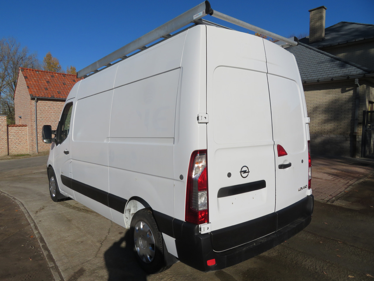 Opel Movano 2.3 CDTI - L2H2 - Kleine bestelwagen: afbeelding 5 Opel Movano 2.3 CDTI - L2H2 - Kleine bestelwagen: afbeelding 5
