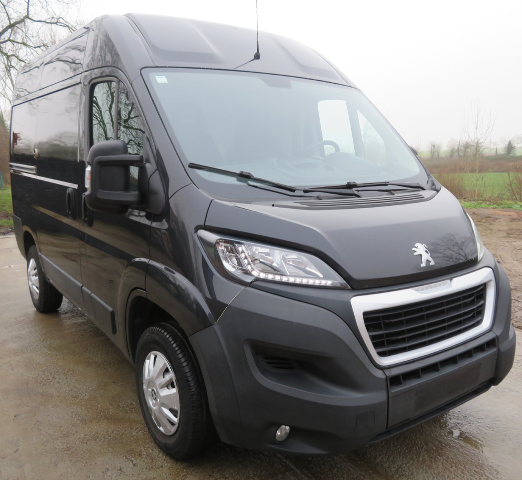 Peugeot Boxer 2.0blue HDI - Kleine bestelwagen: afbeelding 1 Peugeot Boxer 2.0blue HDI - Kleine bestelwagen: afbeelding 1