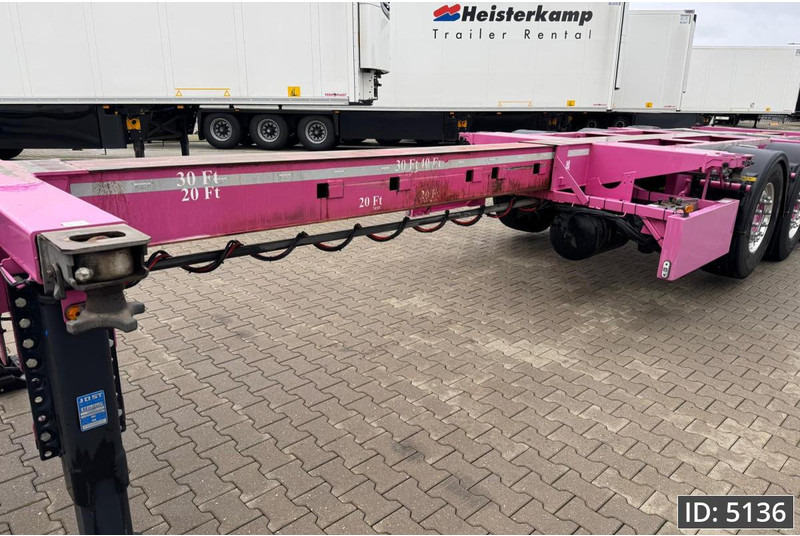 Broshuis 3UCC-39/45 Multi / 2x Extandable / 2x Lift Axle - Containertransporter/ Wissellaadbak oplegger: afbeelding 2 Broshuis 3UCC-39/45 Multi / 2x Extandable / 2x Lift Axle - Containertransporter/ Wissellaadbak oplegger: afbeelding 2