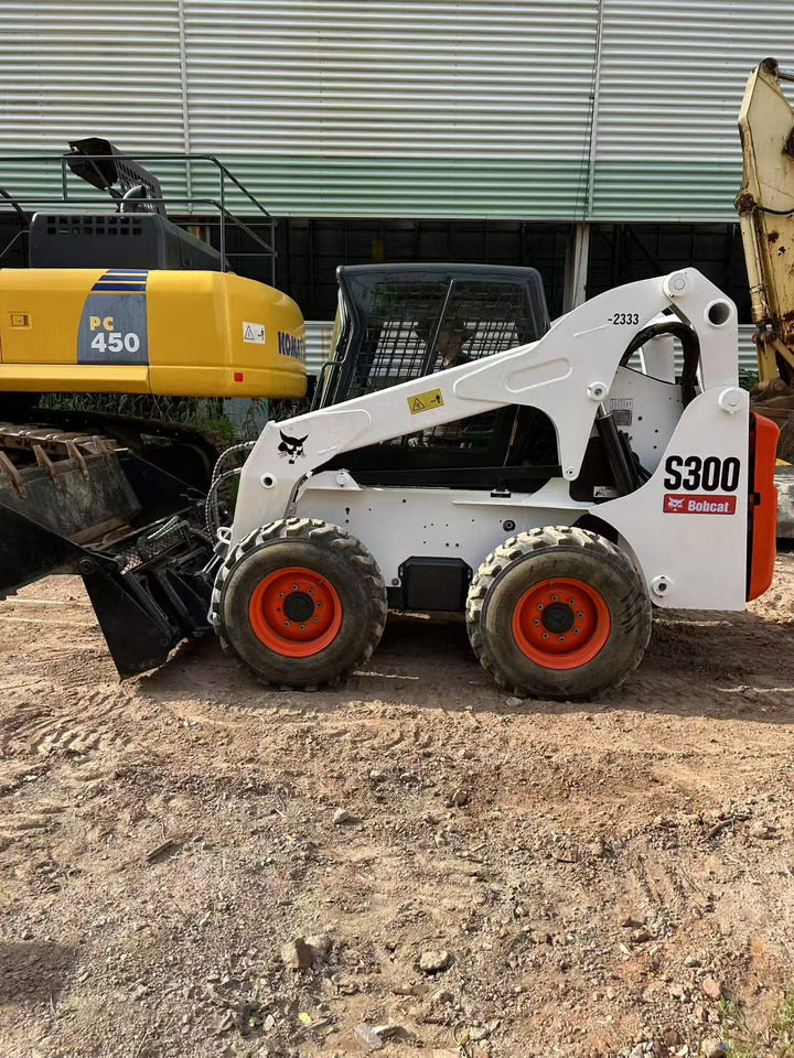 BOBCAT BOBCAT Skid Steer Loader S300 - Schranklader: afbeelding 5 BOBCAT BOBCAT Skid Steer Loader S300 - Schranklader: afbeelding 5