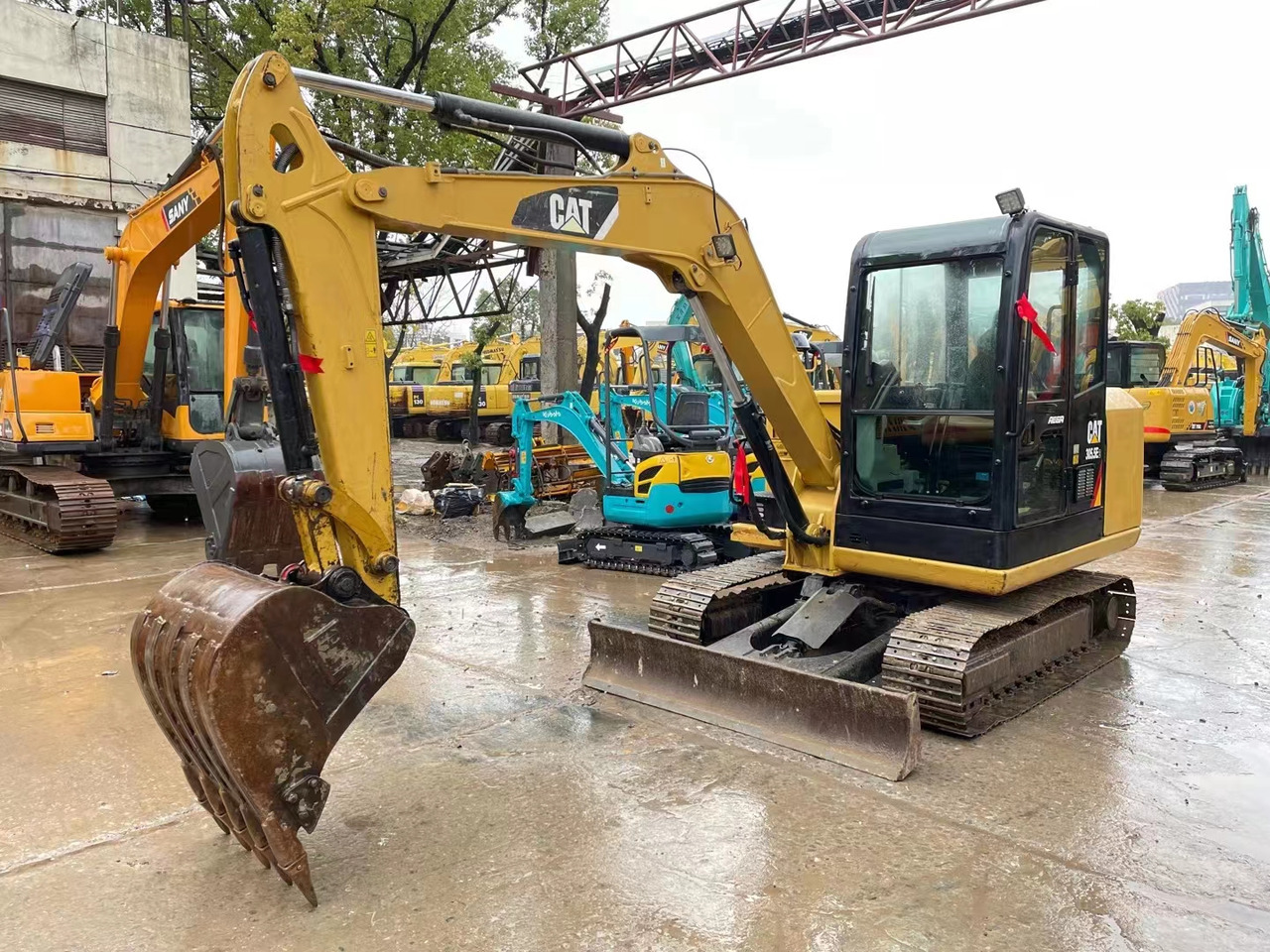 CAT 305.5E Mini excavator Click for Discount - Minigraafmachine: afbeelding 2 CAT 305.5E Mini excavator Click for Discount - Minigraafmachine: afbeelding 2