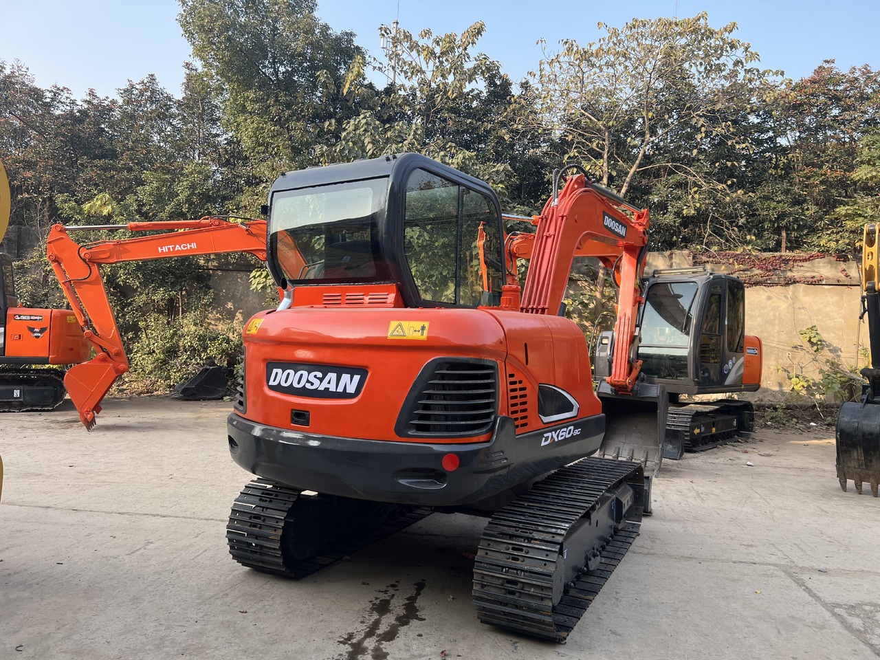 DOOSAN DH60-9C - Rupsgraafmachine: afbeelding 4 DOOSAN DH60-9C - Rupsgraafmachine: afbeelding 4