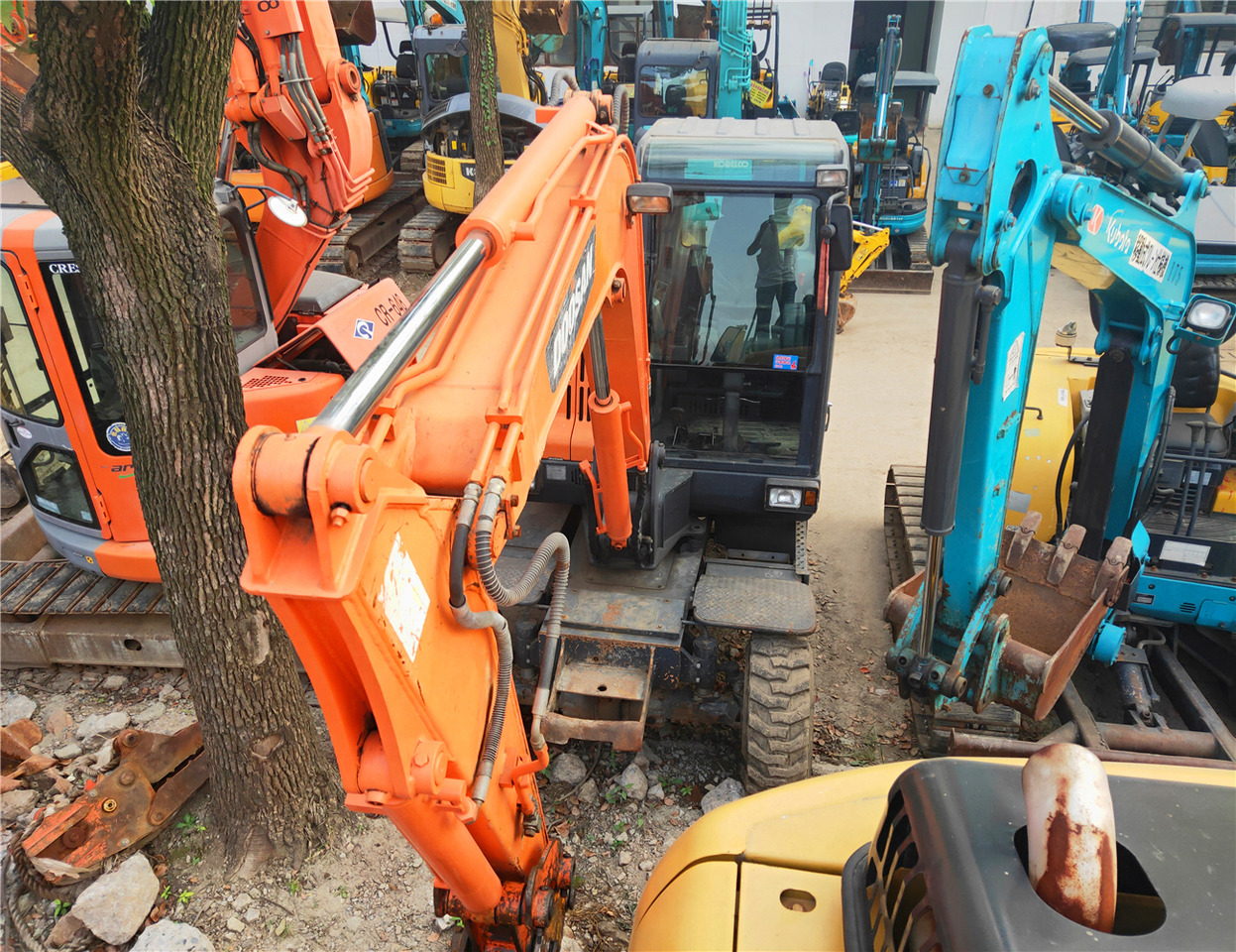 DOOSAN Mini Excavator DX60W Click Here for Discount - Minigraafmachine: afbeelding 4 DOOSAN Mini Excavator DX60W Click Here for Discount - Minigraafmachine: afbeelding 4