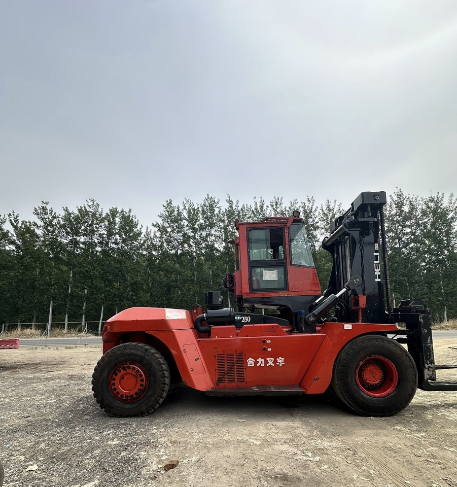 HELI Forklift 25ton Click for Discount - Diesel heftruck: afbeelding 4 HELI Forklift 25ton Click for Discount - Diesel heftruck: afbeelding 4