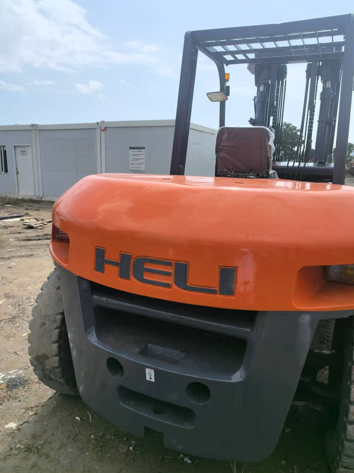 HELI Forklift FD100 Click Here for discount - Diesel heftruck: afbeelding 4 HELI Forklift FD100 Click Here for discount - Diesel heftruck: afbeelding 4