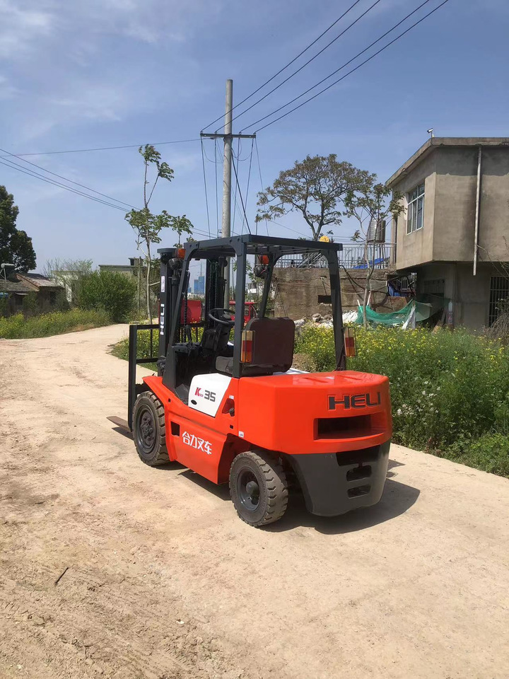 HELI K35 Forklift Click Here for Discount - Diesel heftruck: afbeelding 1 HELI K35 Forklift Click Here for Discount - Diesel heftruck: afbeelding 1