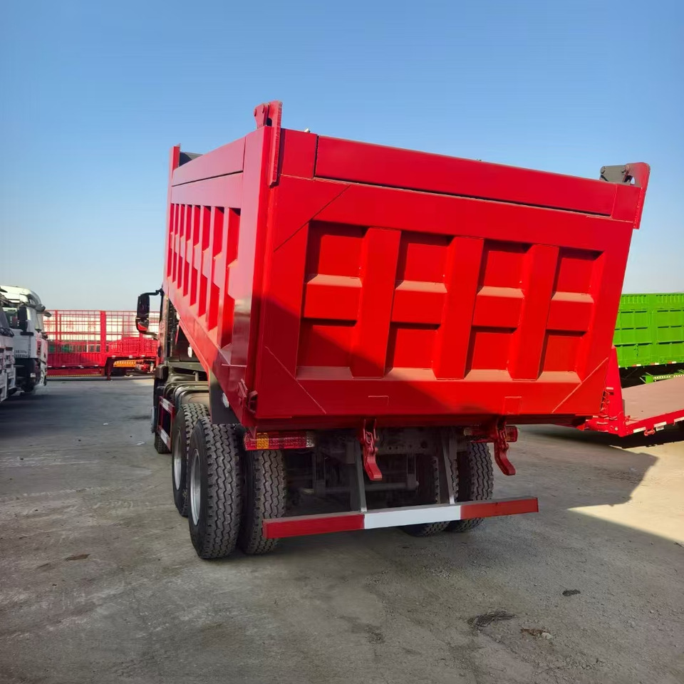 HOWO TX380 6X4 - Kipper vrachtwagen: afbeelding 4 HOWO TX380 6X4 - Kipper vrachtwagen: afbeelding 4