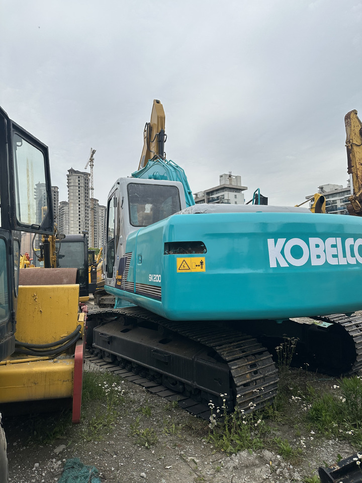 Hitachi Excavator SK200 Click for Discount - Rupsgraafmachine: afbeelding 3 Hitachi Excavator SK200 Click for Discount - Rupsgraafmachine: afbeelding 3