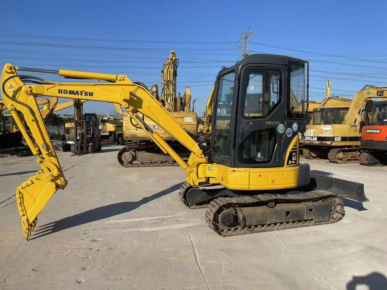 Komatsu PC35 - Rupsgraafmachine: afbeelding 4 Komatsu PC35 - Rupsgraafmachine: afbeelding 4