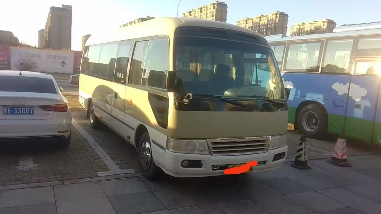 TOYOTA Coaster Bus Click Here for Discount - Touringcar: afbeelding 2 TOYOTA Coaster Bus Click Here for Discount - Touringcar: afbeelding 2