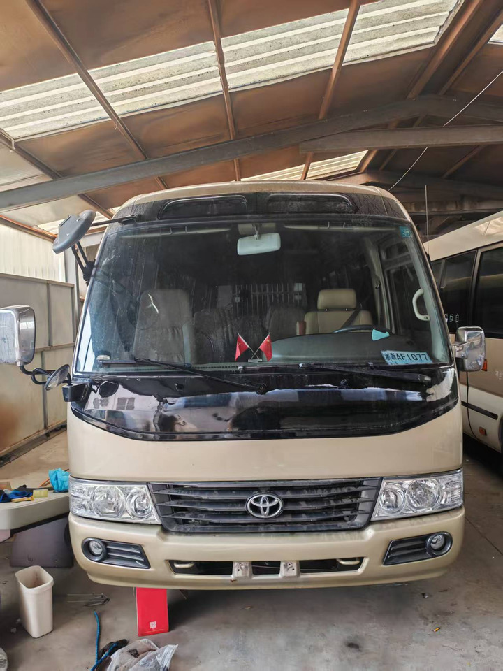 TOYOTA Coaster Mini Bus - Touringcar: afbeelding 1 TOYOTA Coaster Mini Bus - Touringcar: afbeelding 1