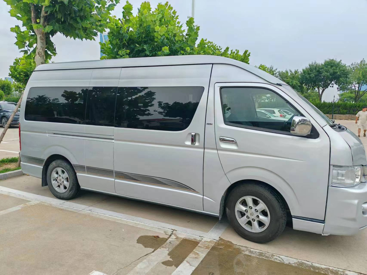 TOYOTA Toyota Hiace Bus Click Here for Discont - Minibus, Personenvervoer: afbeelding 2 TOYOTA Toyota Hiace Bus Click Here for Discont - Minibus, Personenvervoer: afbeelding 2